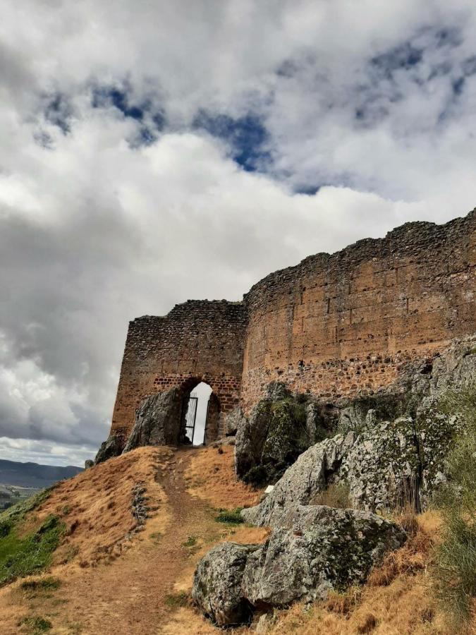 Casa Rural En El Cerro Del Buho Piedrabuena Bagian luar foto