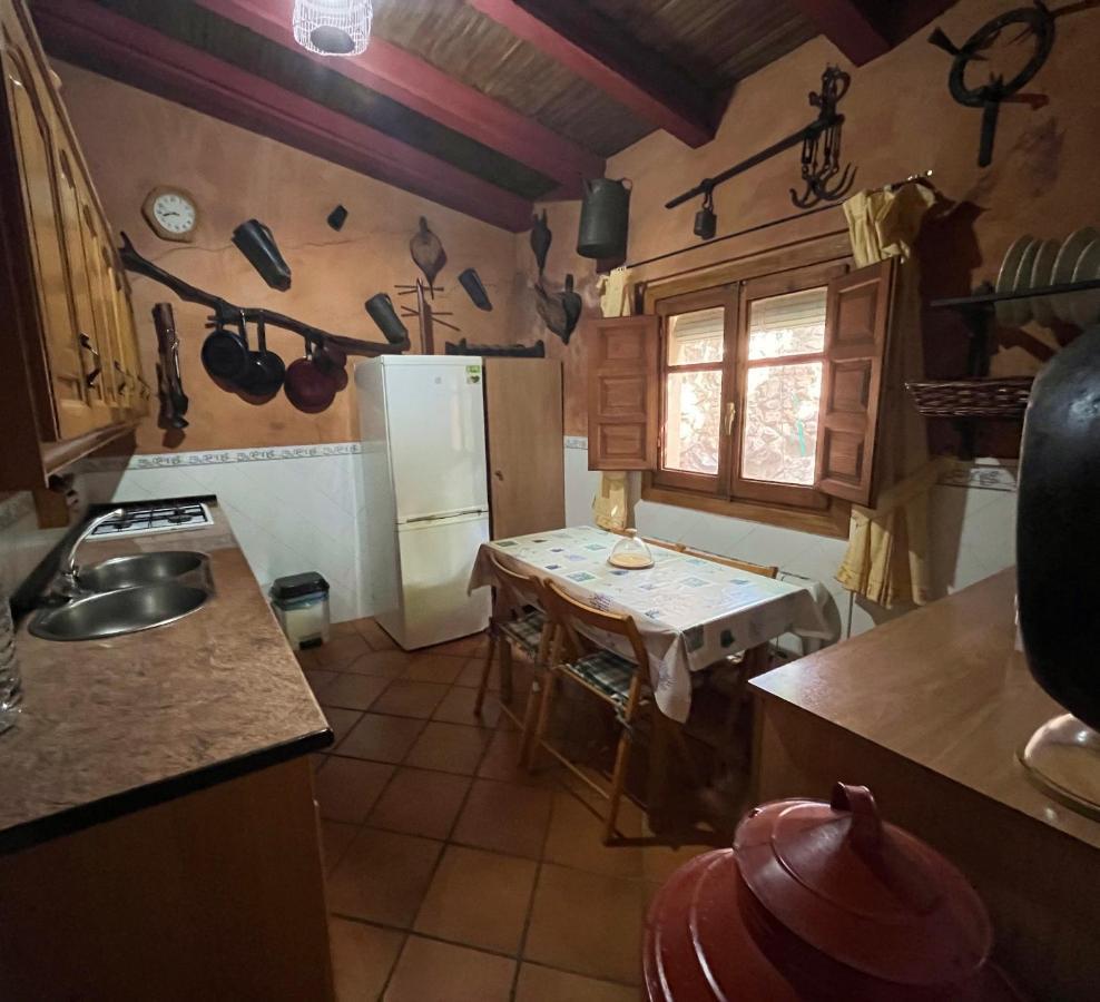 Casa Rural En El Cerro Del Buho Piedrabuena Bagian luar foto
